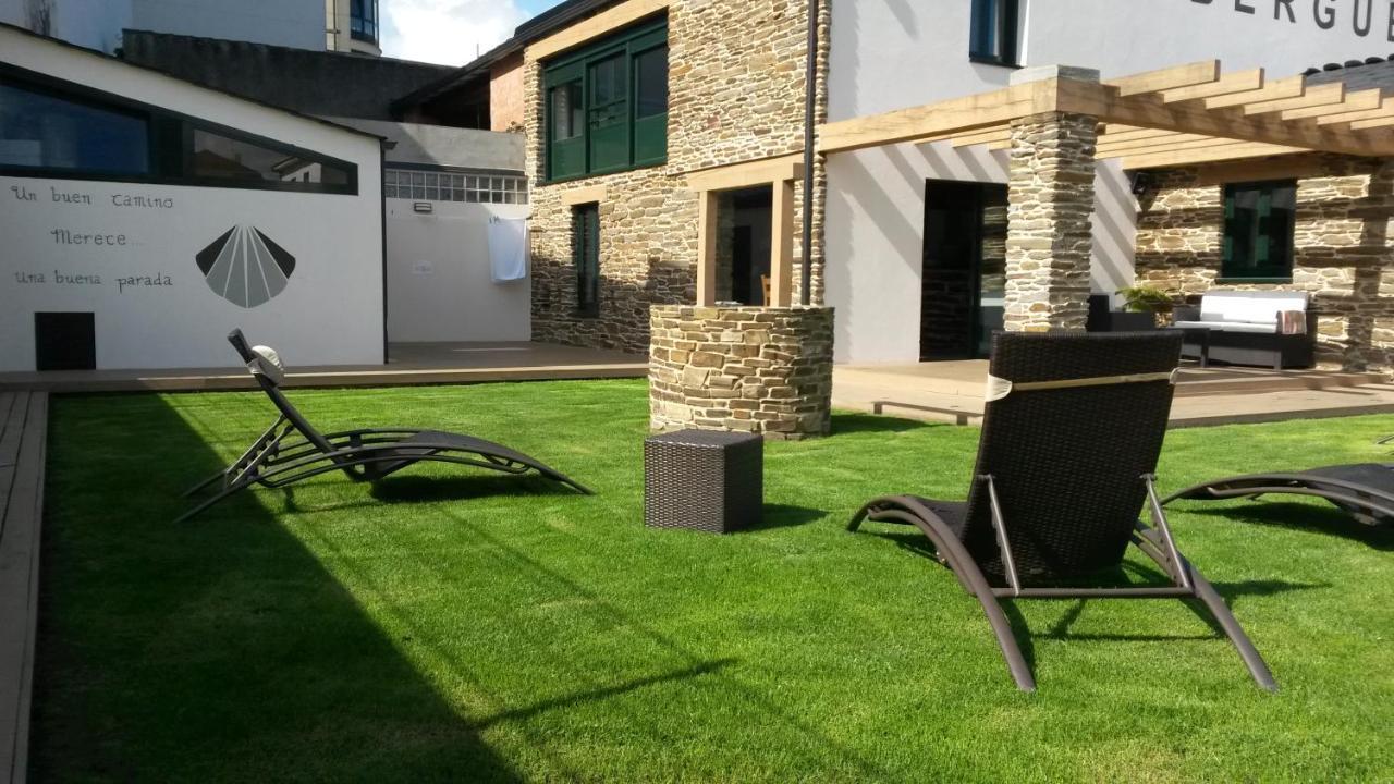 Albergue Oasis Sarria Exteriör bild