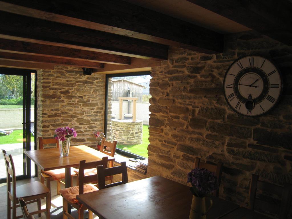 Albergue Oasis Sarria Exteriör bild
