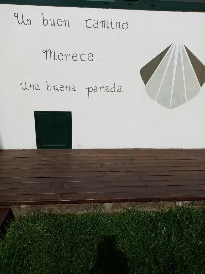 Albergue Oasis Sarria Exteriör bild
