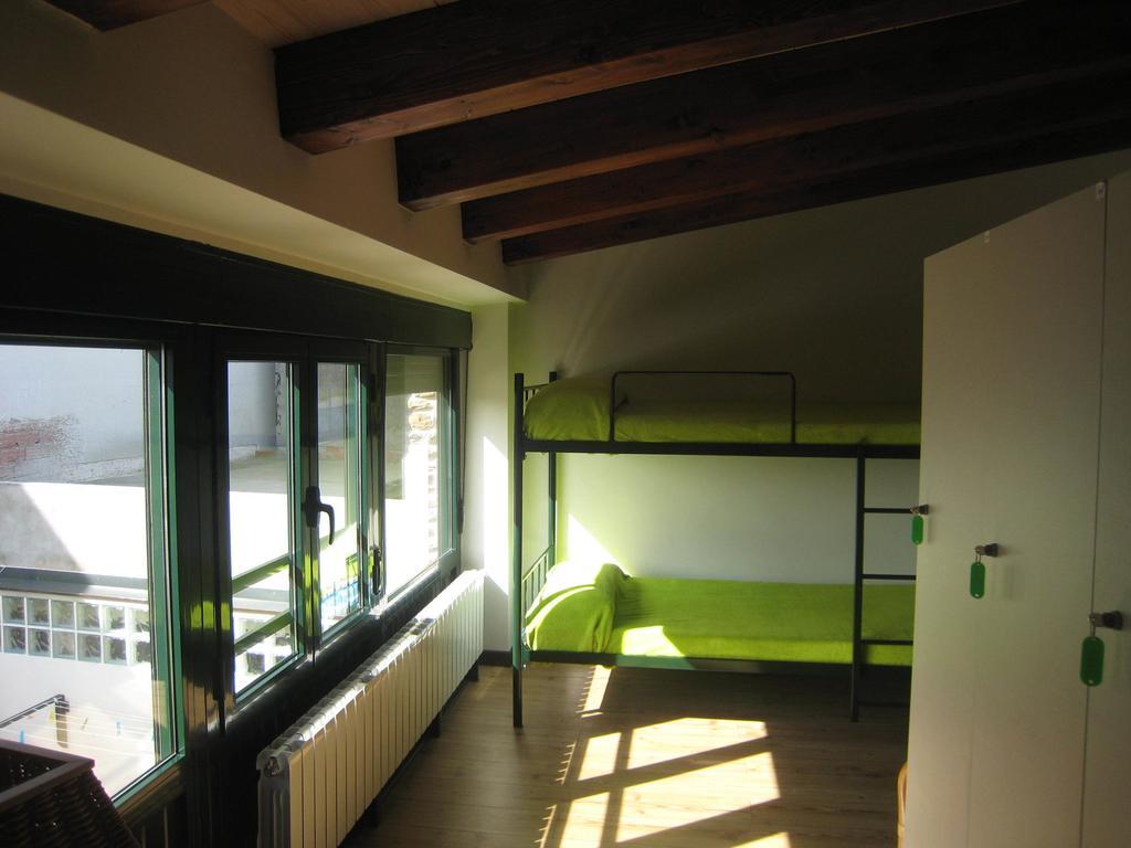 Albergue Oasis Sarria Exteriör bild